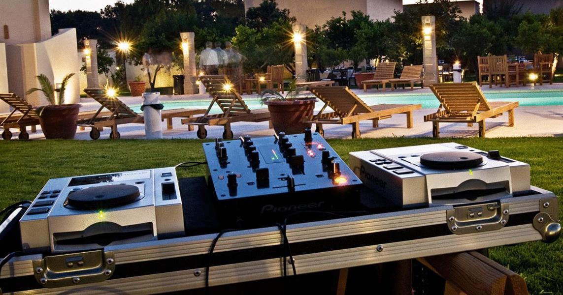 Masseria Li Campi Cavallino di Lecce Exterior foto