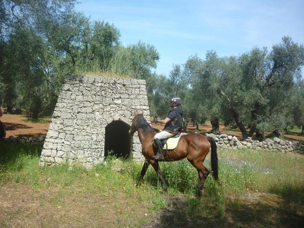 Masseria Li Campi Cavallino di Lecce Exterior foto