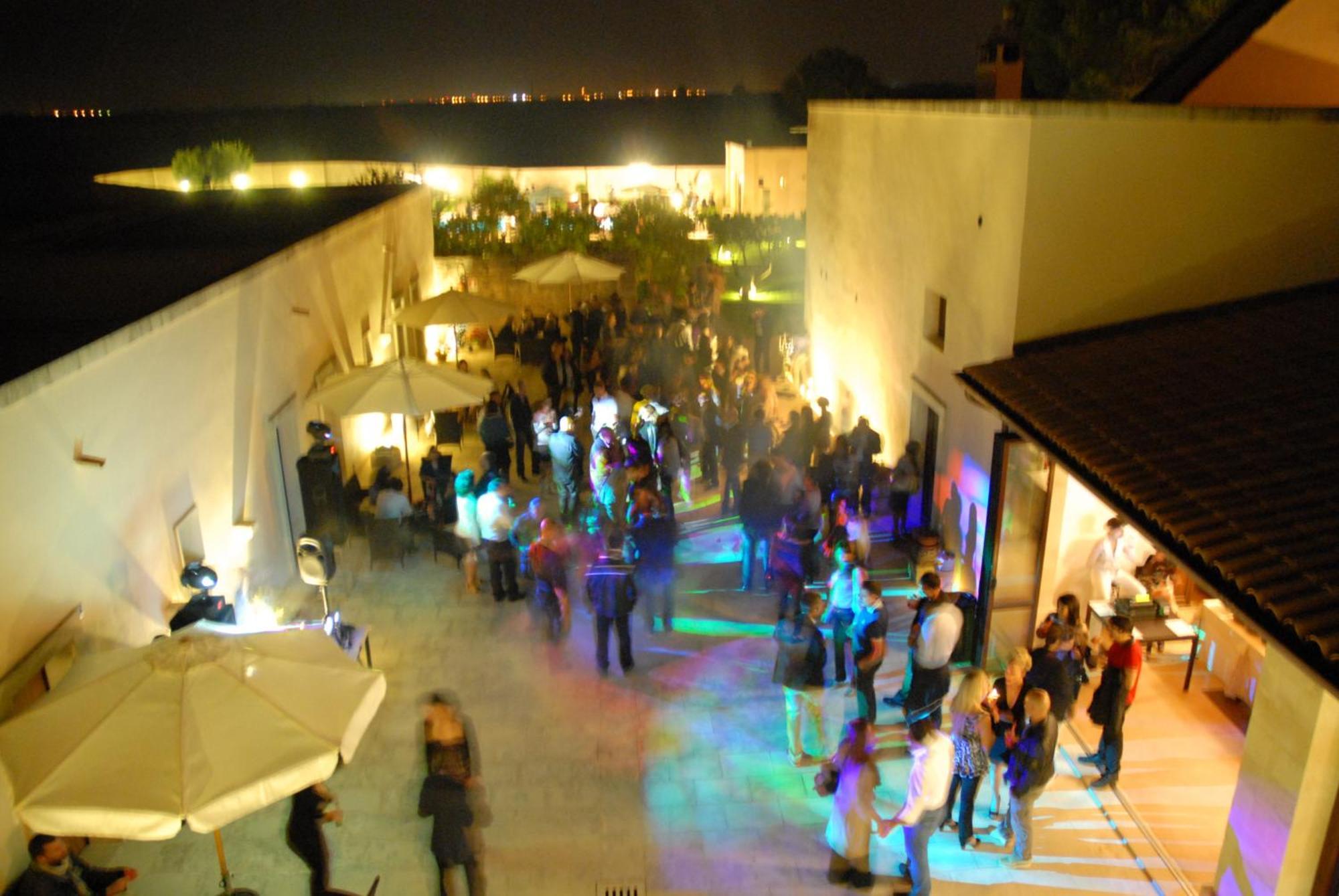 Masseria Li Campi Cavallino di Lecce Exterior foto