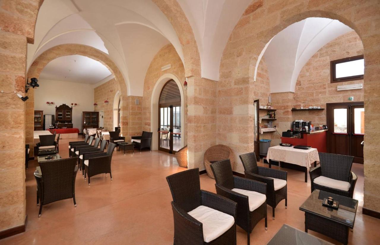Masseria Li Campi Cavallino di Lecce Exterior foto